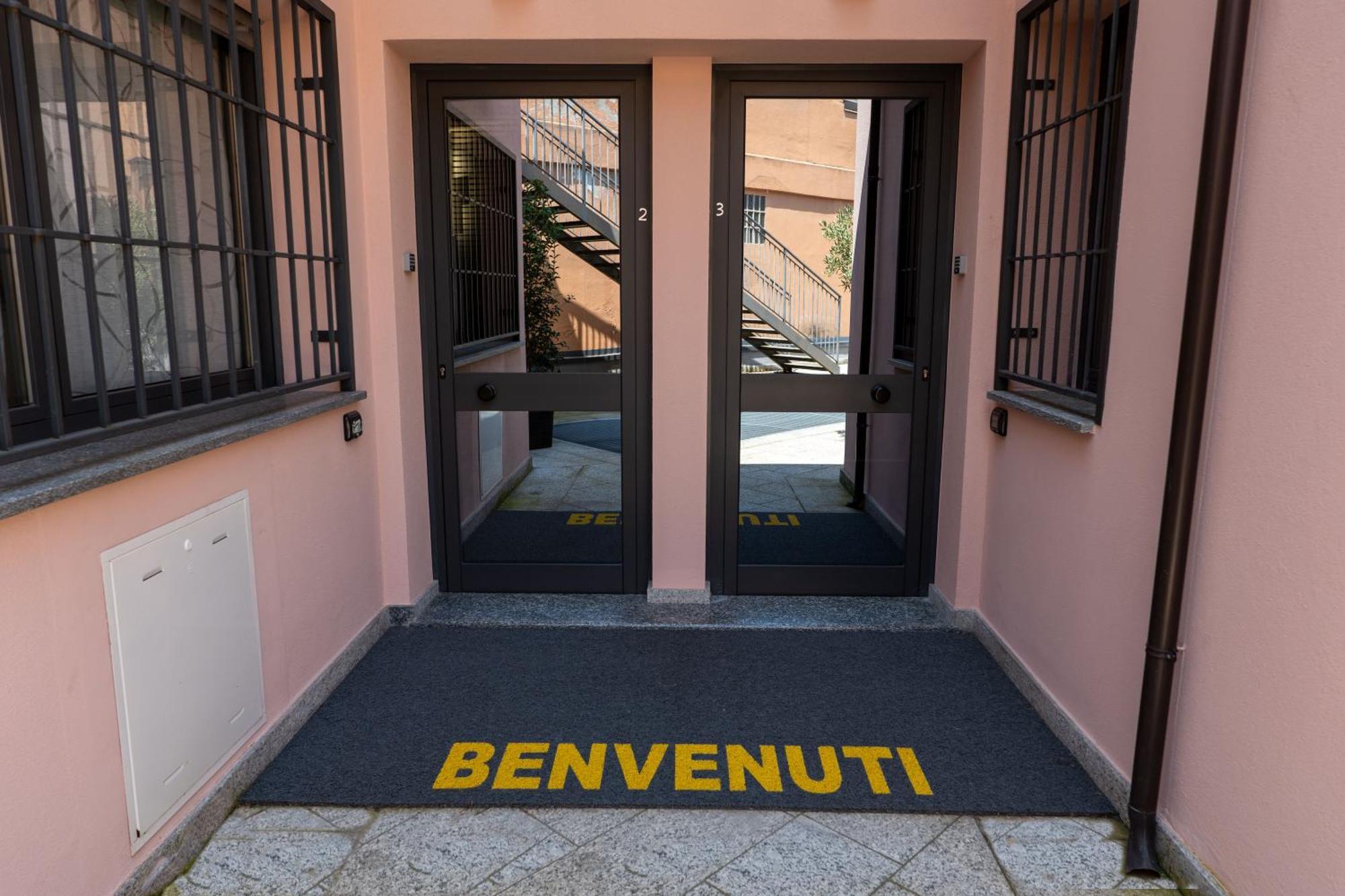 Appartamento La Casa Sul Naviglio Di Debora Milano Esterno foto